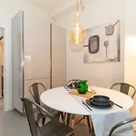 Mm Marconi Roomy & Modern Flat